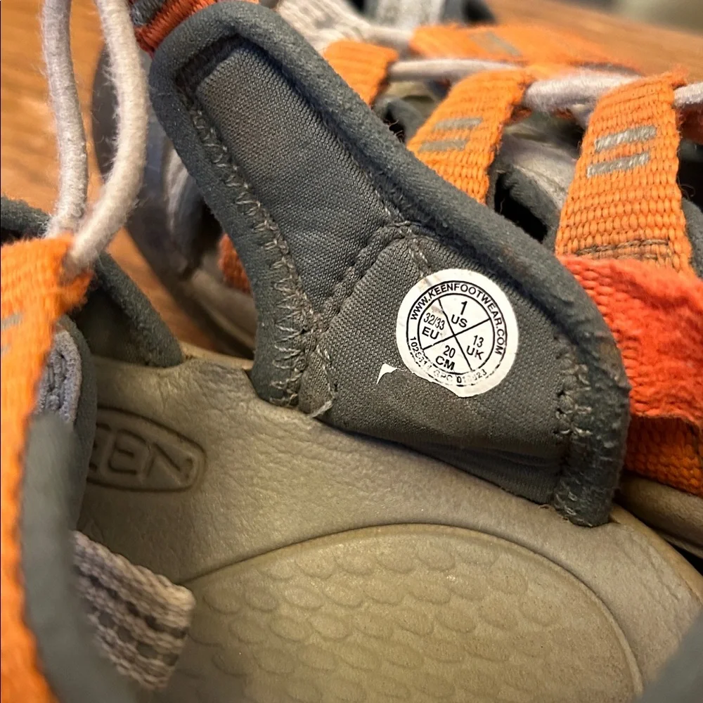 Keen washable amphibious water sandals kids orange outdoors hiking shoes size 1
